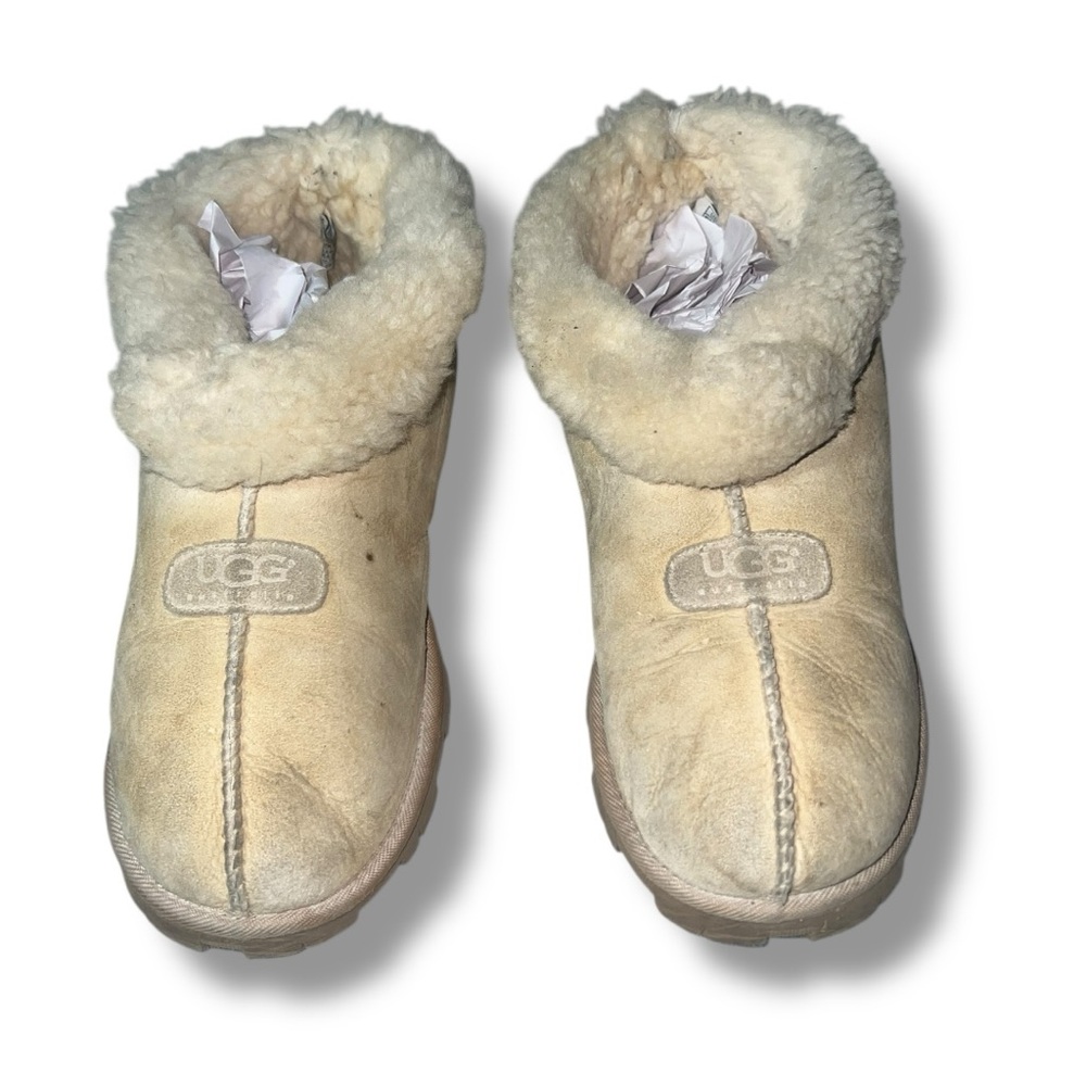 UGG Unisex Sheepskin Slippers - Cream